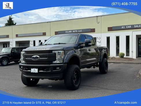Used 2018 Ford F350 Lariat w/ Lariat Ultimate Package AWD/4WD image 4