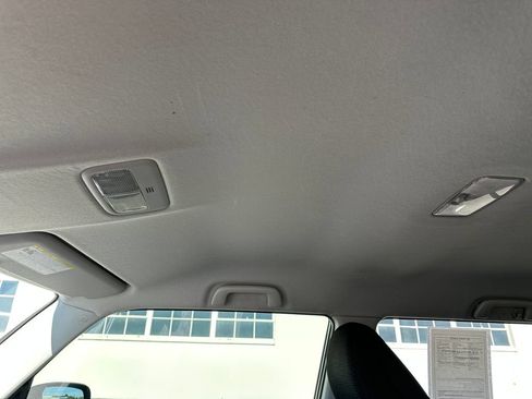 Used 2010 Scion xB FWD image 13