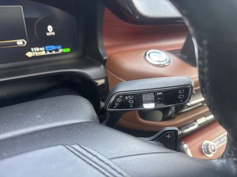 Used 2021 Lincoln Aviator Grand Touring w/ Equipment Group 301A image 22