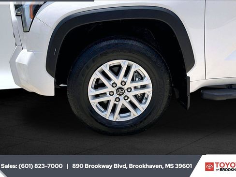 Used 2024 Toyota Tundra SR5 w/ SR5 Premium Package RWD image 7