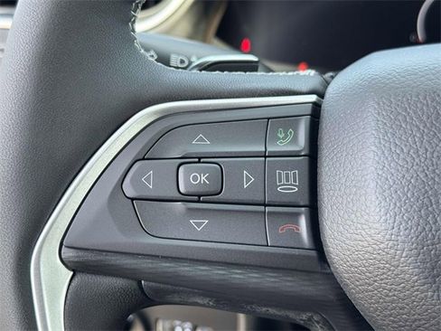 New 2025 Jeep Grand Cherokee L Laredo w/ Luxury Tech Group I image 9