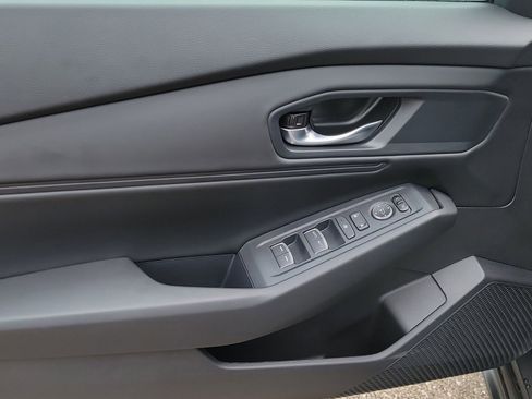 Used 2025 Honda Accord SE image 6