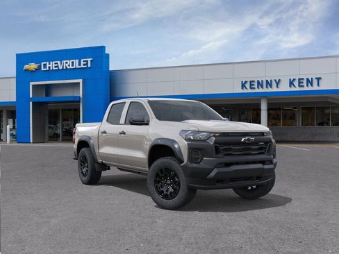 New 2026 Chevrolet Colorado Trail Boss AWD/4WD image 1