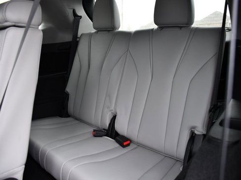 Used 2023 Acura MDX SH-AWD w/ Technology Package image 20