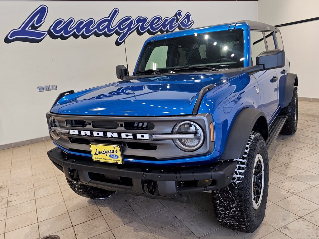 Used 2024 Ford Bronco Big Bend w/ Sasquatch Package AWD/4WD image 1