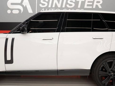 Used 2023 Land Rover Range Rover SE AWD/4WD image 22