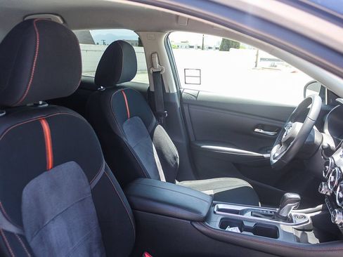 Used 2020 Nissan Sentra SR FWD image 17