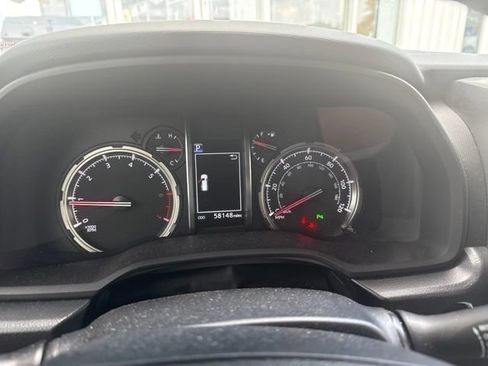 Used 2021 Toyota 4Runner Limited AWD/4WD image 36