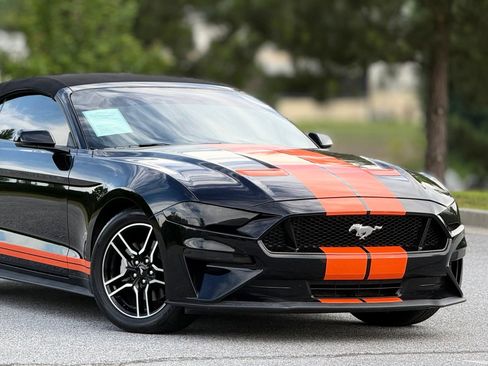Used 2020 Ford Mustang Premium RWD image 43