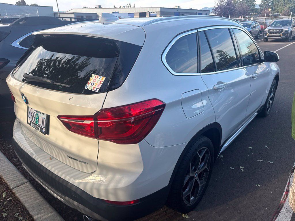 Used 2018 BMW X1 xDrive28i w/ Convenience Package AWD/4WD image 3