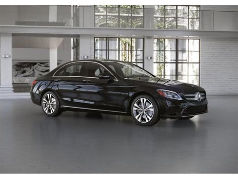 Used 2021 Mercedes-Benz C 300 4MATIC Sedan image 13