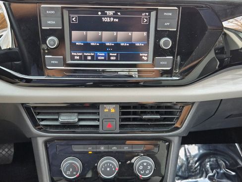 Used 2024 Volkswagen Taos S image 21