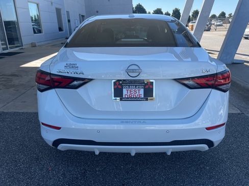 Used 2024 Nissan Sentra SV w/ SV Premium Package image 27