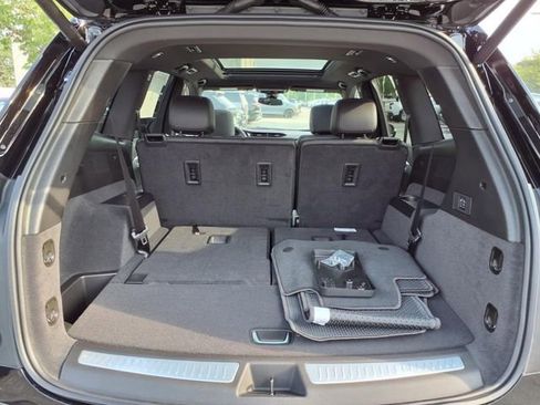 New 2025 Cadillac XT6 Luxury image 20