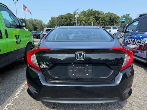 Used 2016 Honda Civic LX image 9