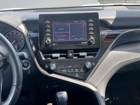 Used 2023 Toyota Camry SE w/ Convenience Package image 6