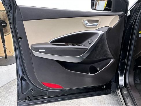 Used 2018 Hyundai Santa Fe Sport AWD/4WD image 17