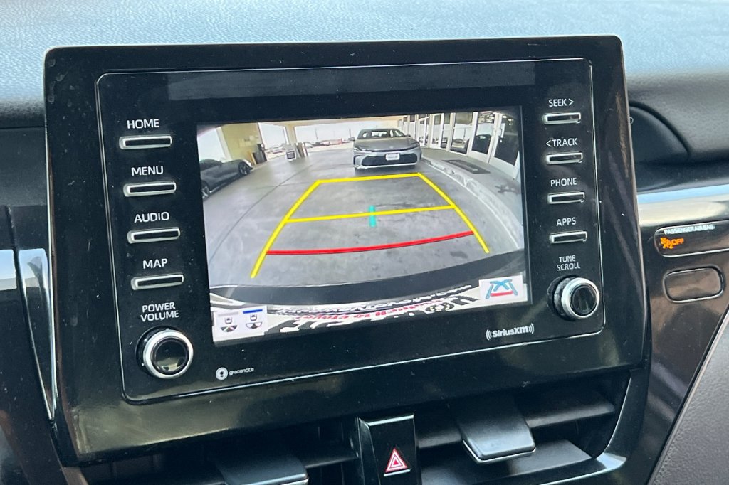 Used 2024 Toyota Camry SE FWD image 20