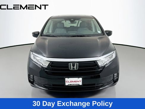 Used 2024 Honda Odyssey EX-L image 3