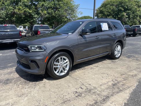 Certified 2025 Dodge Durango GT AWD/4WD image 4