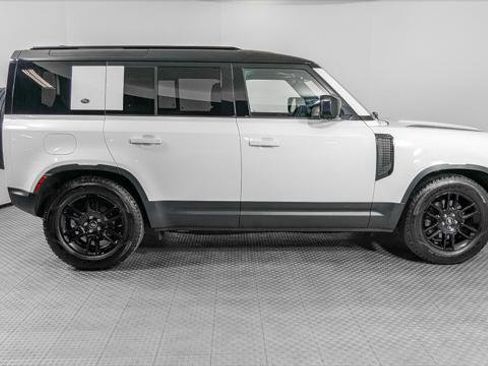 Used 2020 Land Rover Defender 110 S image 9