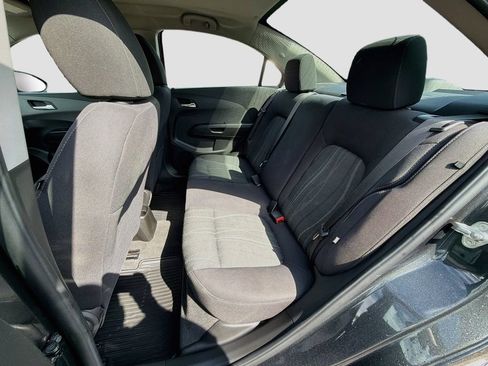 Used 2019 Chevrolet Sonic LT w/ Convenience Package FWD image 25