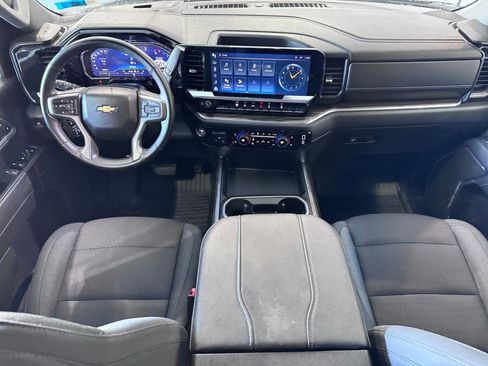 Certified 2024 Chevrolet Silverado 2500 LT w/ Convenience Package image 11