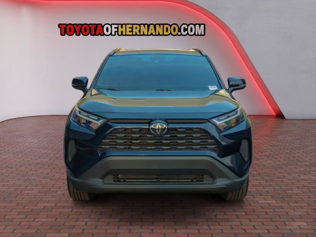 Used 2025 Toyota RAV4 XLE w/ Convenience Package AWD/4WD image 2
