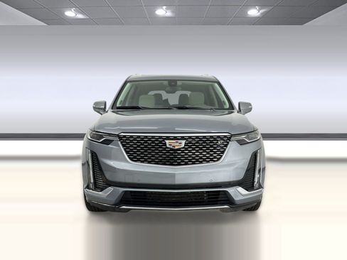 Used 2023 Cadillac XT6 Premium Luxury FWD image 6