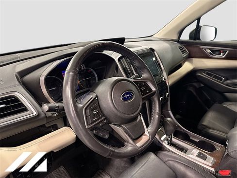Used 2022 Subaru Ascent Touring image 9