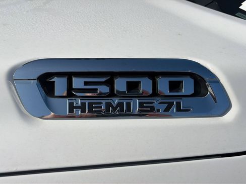 Used 2022 RAM 1500 Limited w/ Off-Road Group AWD/4WD image 5