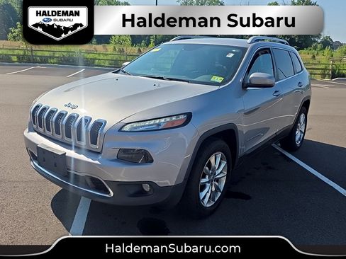 Used 2017 Jeep Cherokee Limited AWD/4WD image 1