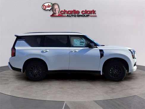 New 2026 Nissan Armada SV image 7