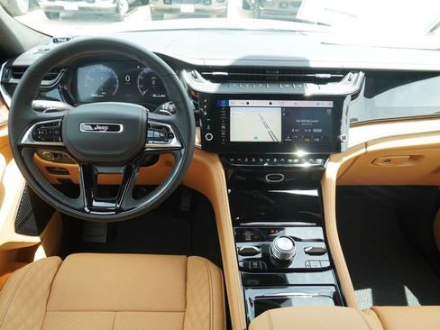 New 2026 Jeep Grand Cherokee Summit AWD/4WD image 15