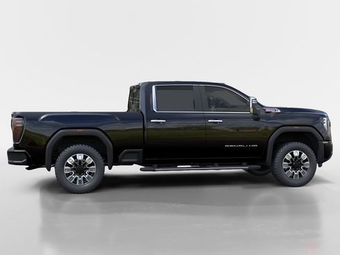 New 2026 GMC Sierra 2500 Denali w/ Denali Reserve Package image 6