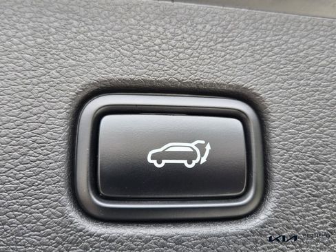 Certified 2024 Kia Sportage SX image 16