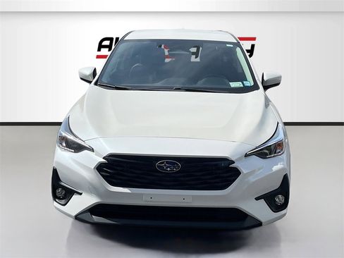 Used 2024 Subaru Impreza 2.0i Sport image 2