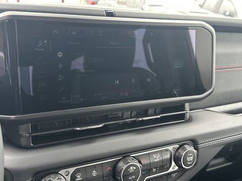 New 2026 Jeep Wrangler Unlimited Rubicon image 25