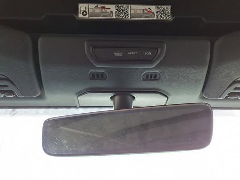 Used 2022 Jeep Wrangler Unlimited Rubicon AWD/4WD image 25