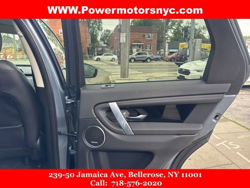 Used 2022 Land Rover Discovery Sport S image 17