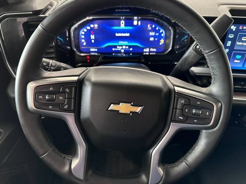 Certified 2023 Chevrolet Silverado 1500 LT AWD/4WD image 15