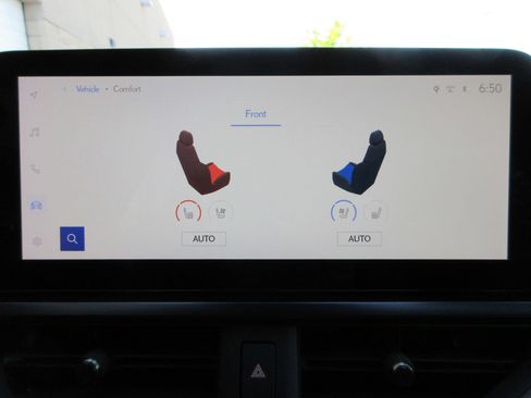 Used 2024 Lexus UX 250h AWD w/ Premium Package image 41