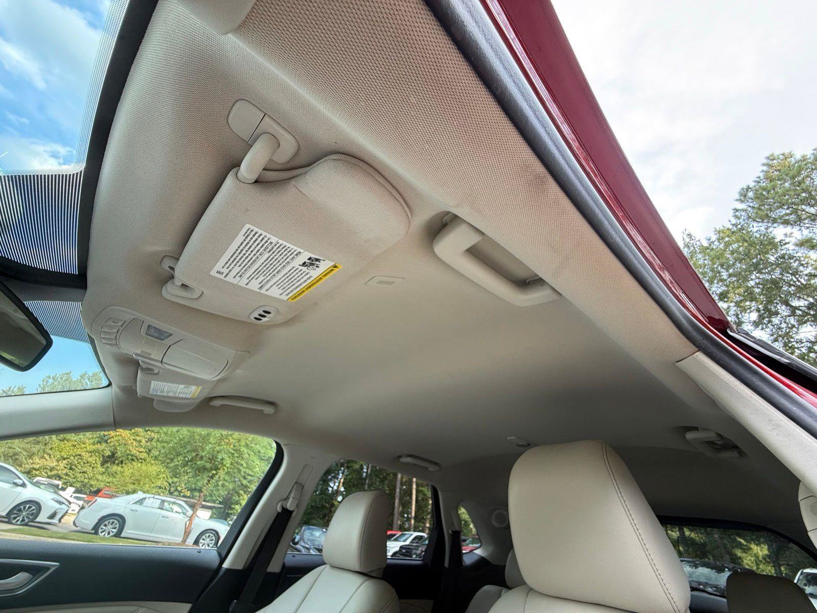 Used 2020 Ford Edge Titanium FWD image 52