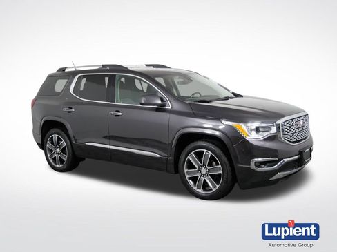 Used 2018 GMC Acadia Denali w/ Technology Package AWD/4WD image 1