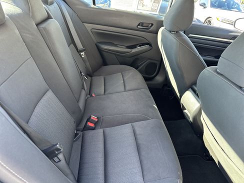 Used 2023 Nissan Altima 2.5 SV w/ SV Premium Package FWD image 14