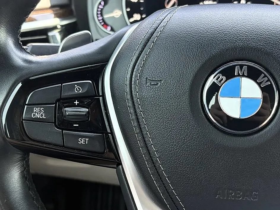 Used 2017 BMW 530i RWD image 20