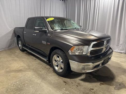 Used 2015 RAM 1500 Big Horn AWD/4WD image 3