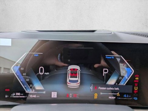 New 2026 BMW X5 xDrive50e w/ Climate Comfort Package image 11