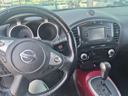 Used 2012 Nissan Juke SV FWD image 14