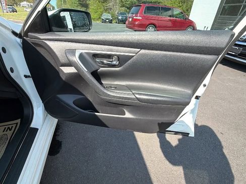 Used 2016 Nissan Altima 2.5 S w/ Power Driver Seat Package FWD image 38